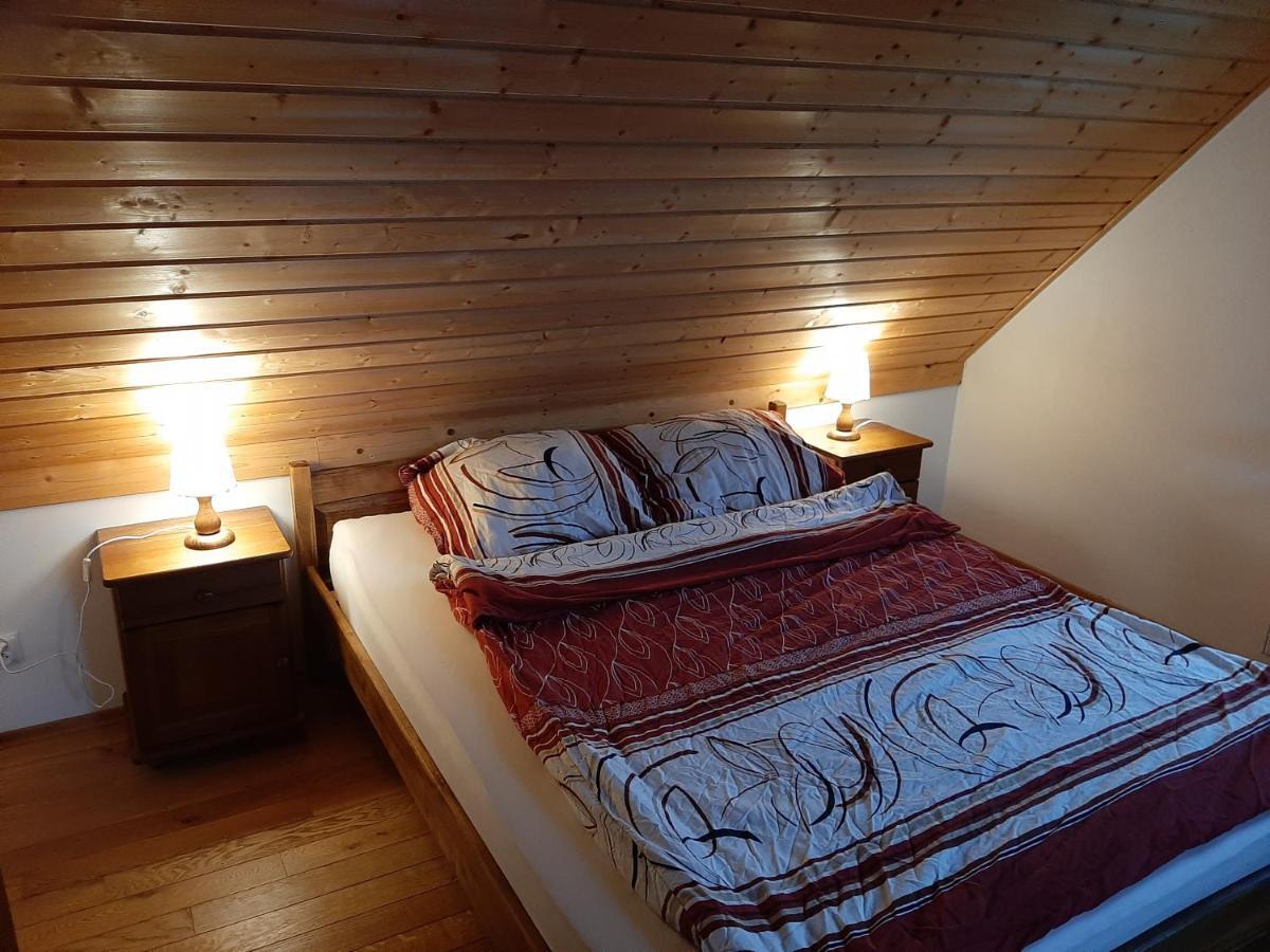 Hotel Magiczne Bieszczady - Smerek 86 Cisna Exterior foto